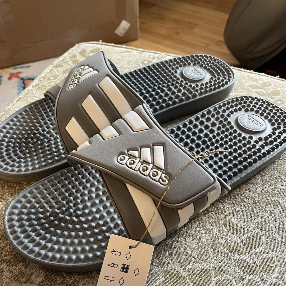 adidas Adissage Slides Sandal, Stone Grey/White‎ - Men Size 18 - New With Tags